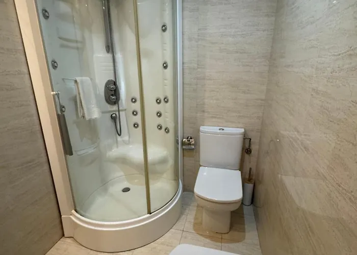 Centrico Apartamento. Parking Incl. דירה *